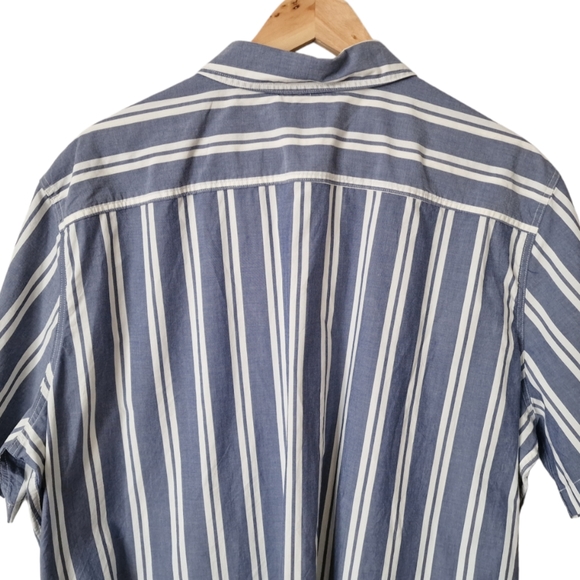 Levi's Blue & White Striped Short Sleeve Collared Shirt Size XL - Picture 7 of 11